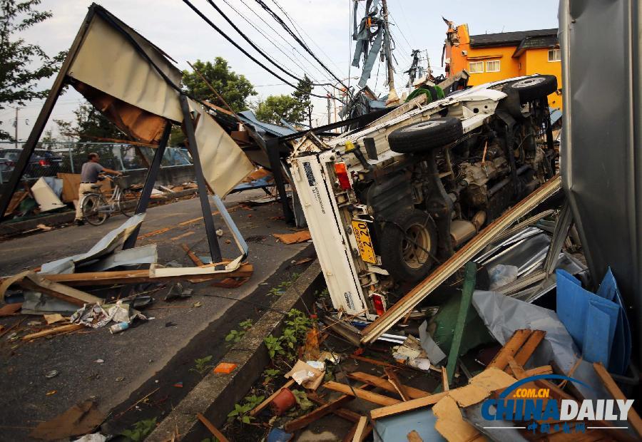 日本多地遭疑似龍卷風襲擊 致數十人受傷