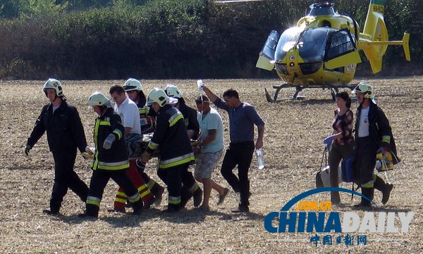 匈牙利一女子籃球隊大巴側翻 球隊經理及主帥遇難