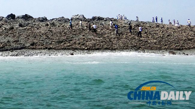 巴基斯坦地震“震”出小島 專家發現島上溢出甲烷