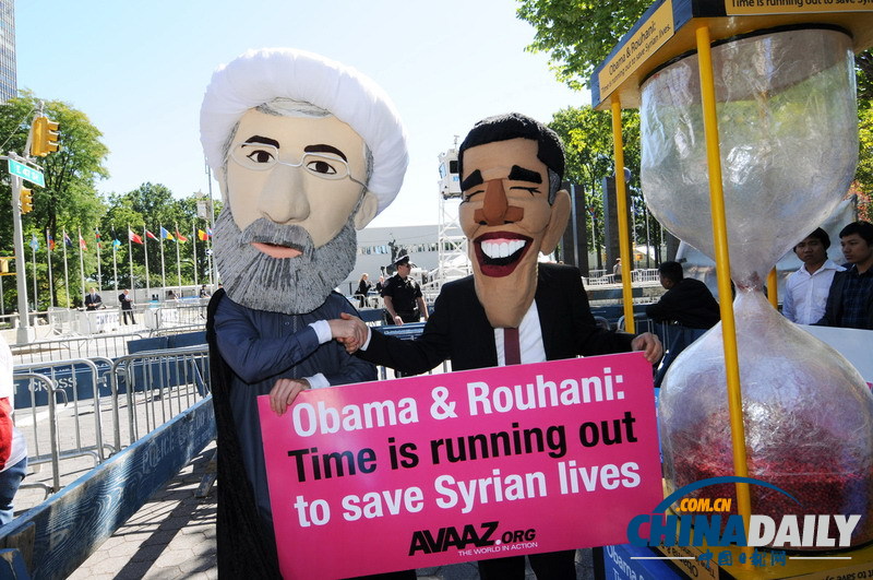 民間組織扮奧巴馬與魯哈尼 呼吁兩國(guó)助敘利亞結(jié)束內(nèi)戰(zhàn)