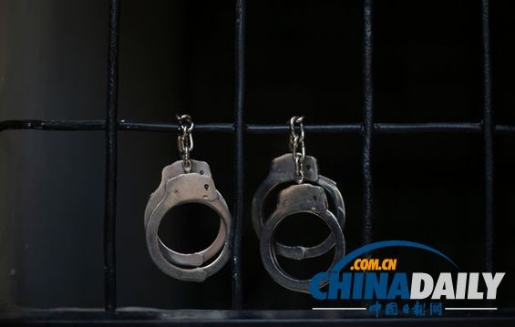 吸血鬼現(xiàn)身？巴布亞新幾內(nèi)亞女童遭發(fā)狂父親食肉吸血