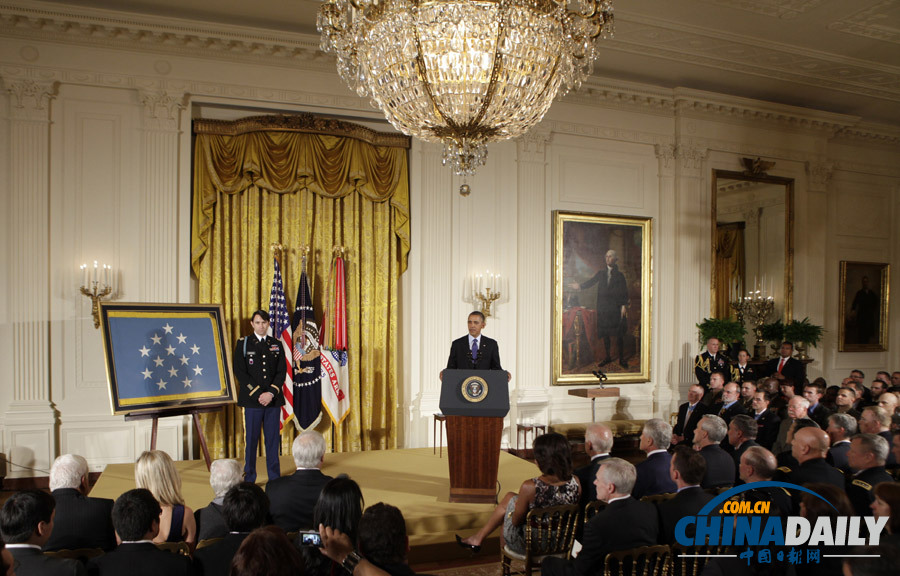 奧巴馬授予阿富汗戰(zhàn)爭退役軍官國家最高勛章（高清組圖）