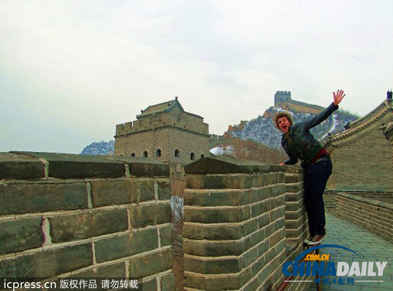 英24歲男子游遍世界196國(guó) 成最年輕環(huán)游世界者