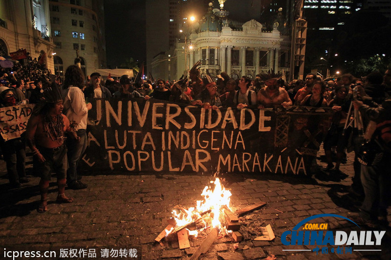 巴西民眾游行支持教師罷工 示威演變成暴力沖突