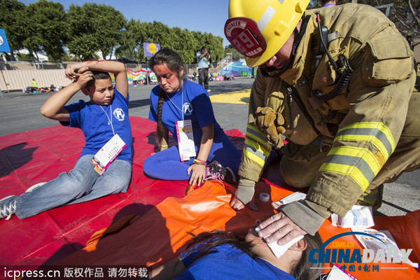 圖:全球1800萬民眾參加世界最大年度地震演習