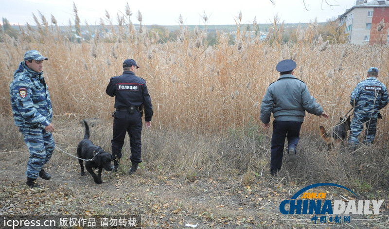 俄羅斯公交車爆炸案致6死30傷 嫌犯系達吉斯坦“女人彈”