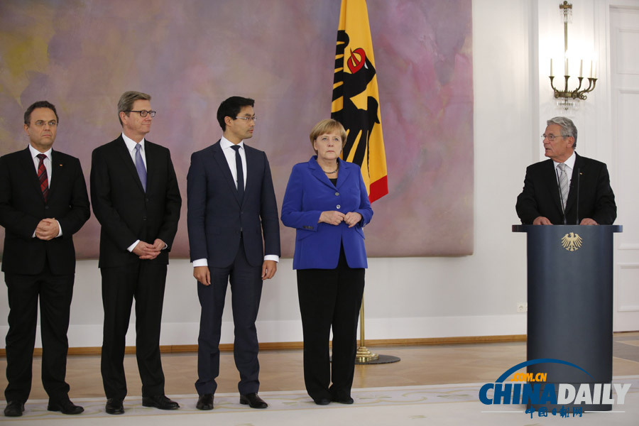 德國總統宣布默克爾現任政府解散 組閣緊鑼密鼓（高清組圖）