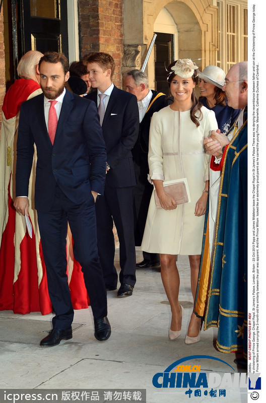 盤點參加喬治小王子受洗儀式皇室成員與賓客 哈里獨自現身