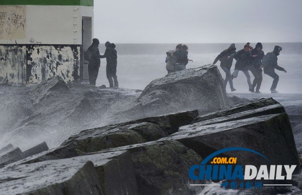 歐洲多國遭遇強風暴襲擊 十余人死亡損失慘重(組圖)