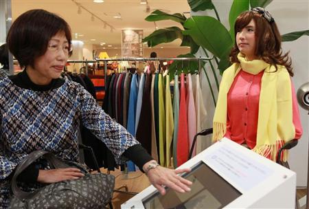 圖：日本大阪首現(xiàn)機器人銷售員
