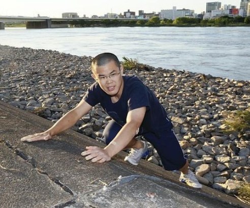 日媒：安倍首相將親自向中國救人留學生頒發感謝狀