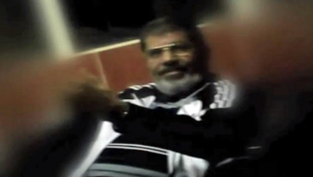 穆爾西被關押期間視頻曝光 堅稱仍是合法總統