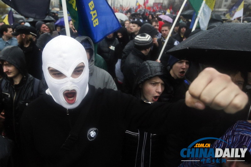  俄羅斯民族主義者大游行 呼吁排外和限制移民