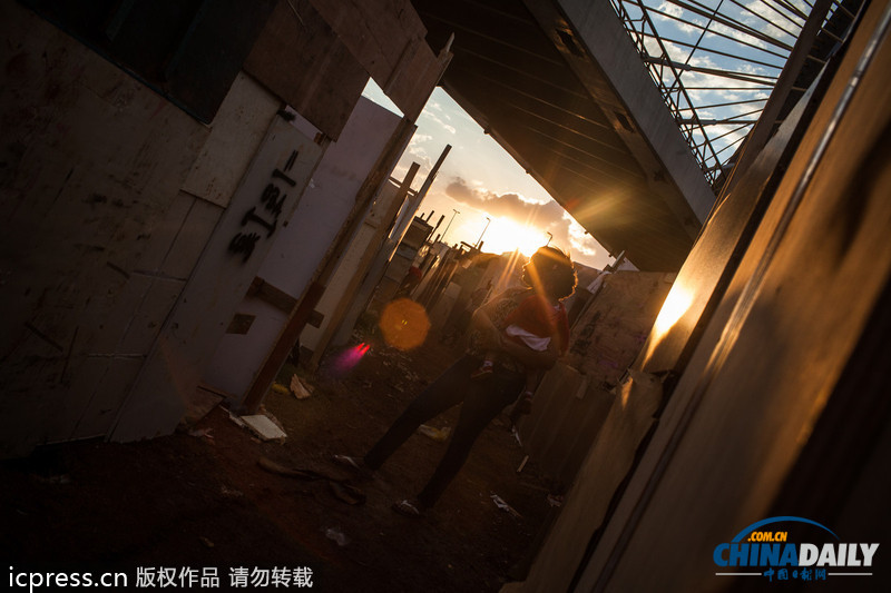 為避免影響市容 巴西強拆貧民窟迎世界杯遭抗議（組圖）