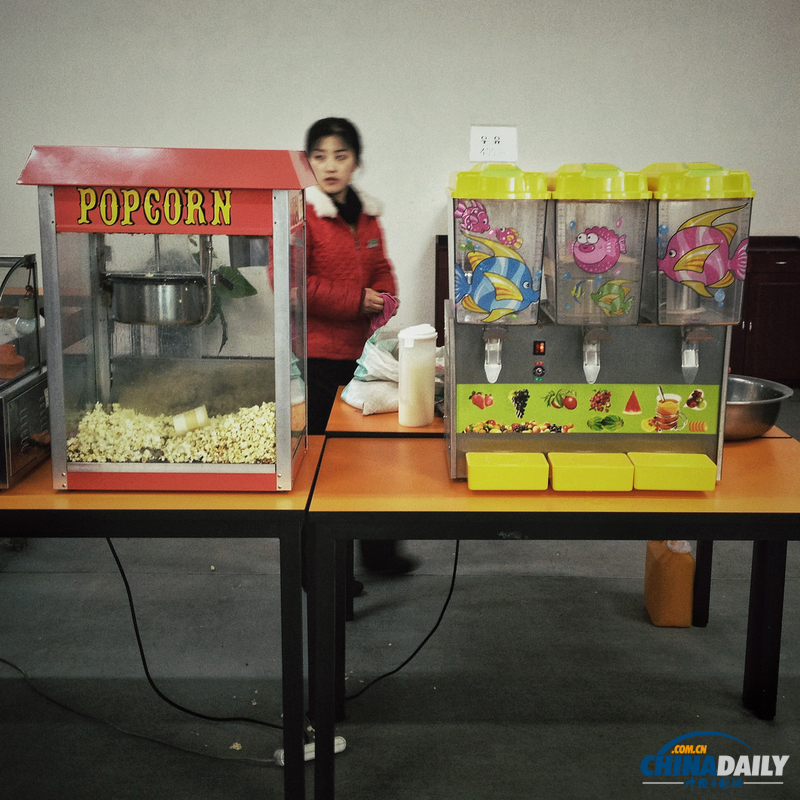 朝鮮社會(huì)民生眾生相 幼兒園內(nèi)美日大兵成扔投目標(biāo)