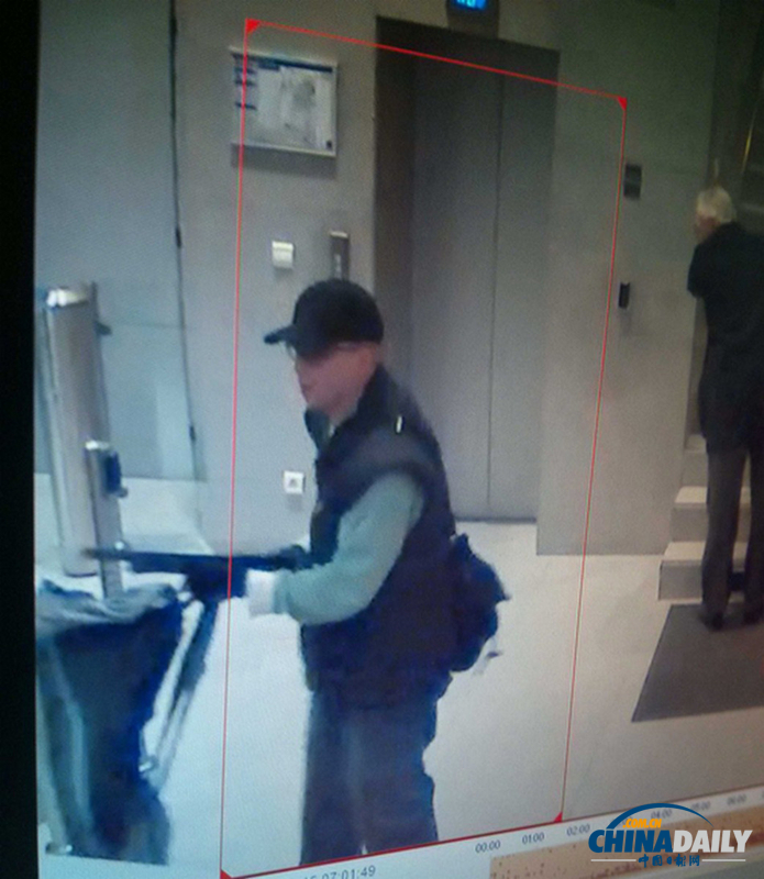 法國警方公布報社槍擊案嫌犯照片 曾掃射編輯部大廳