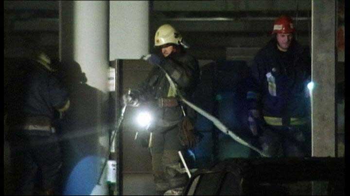 拉脫維亞首都一超市樓頂坍塌 數十人死傷（組圖）