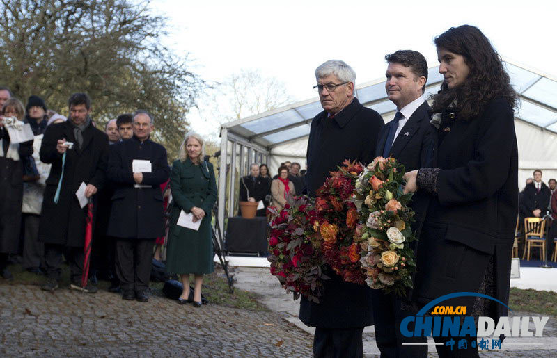 肯尼迪遇刺50周年 孫女為祖父獻花致辭