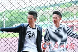 北大“最帥雙胞胎”受訪 稱苦從來(lái)不是白吃的(圖)