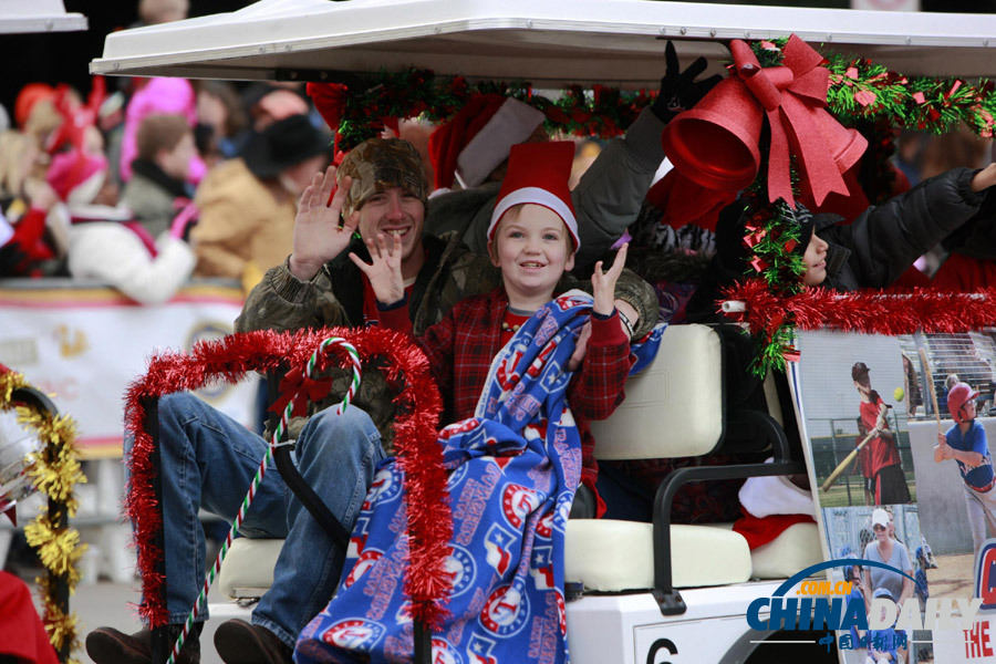 美國舉行感恩節盛大游行