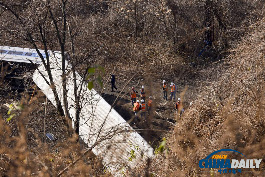 紐約一通勤列車脫軌致4死63傷