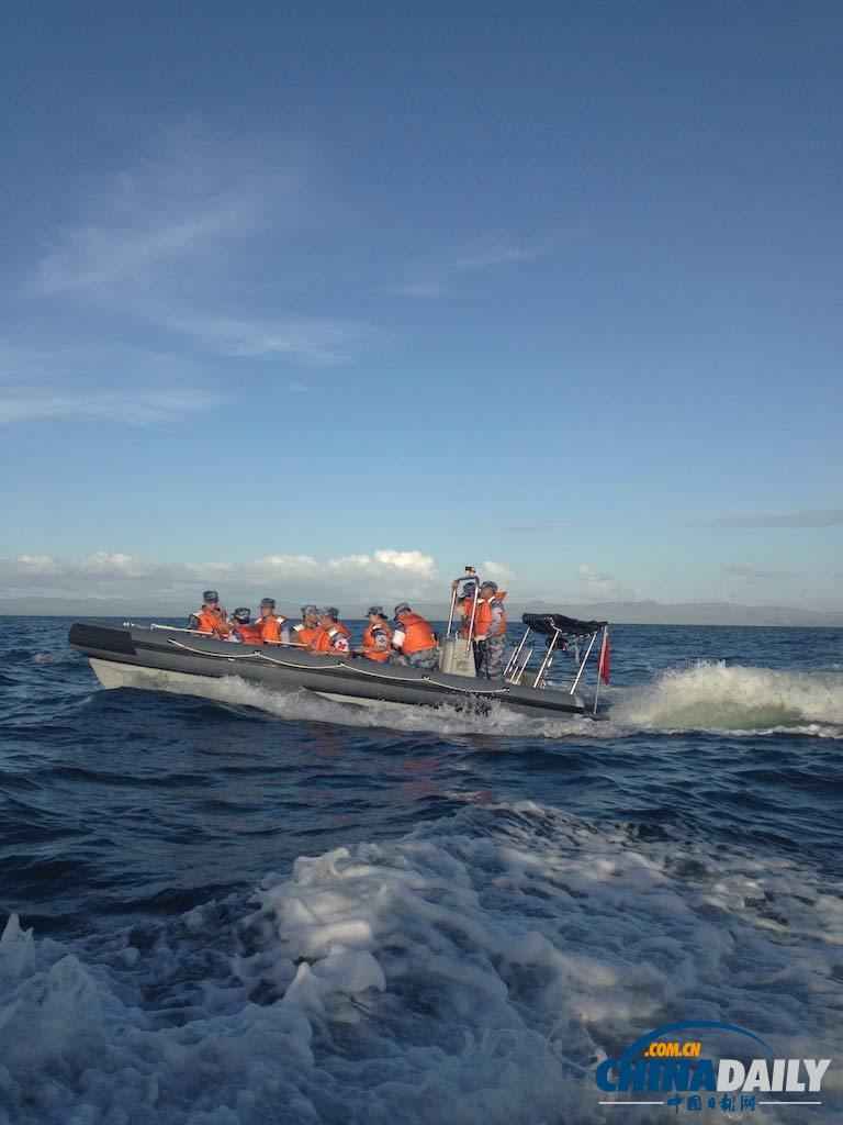 菲律賓災(zāi)區(qū)重建路漫漫 和平方舟救援隊(duì)繼續(xù)提供救助