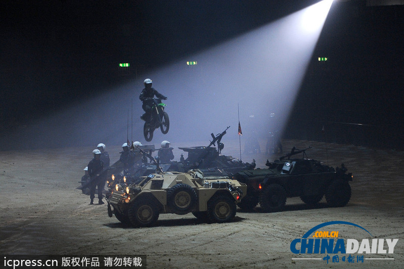 2013屆英國軍事錦標賽 士兵們各顯獨門絕技