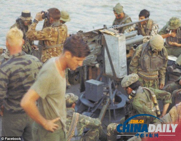 45年后 克里乘船重游昔日越戰服役地