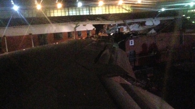 英國航空客機在南非機場撞樓 4人受傷