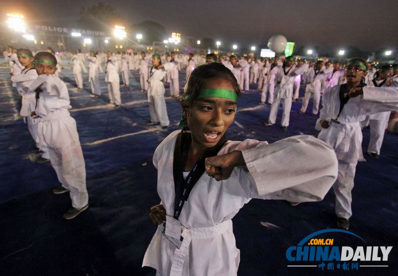 印度女子運動會上展現高超自我防衛武術