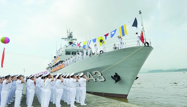 【盤點】中國海軍一年入列的17艘軍艦