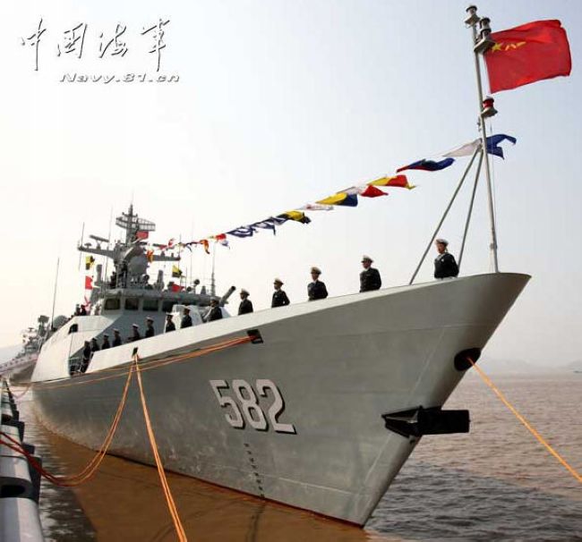 【盤點】中國海軍一年入列的17艘軍艦