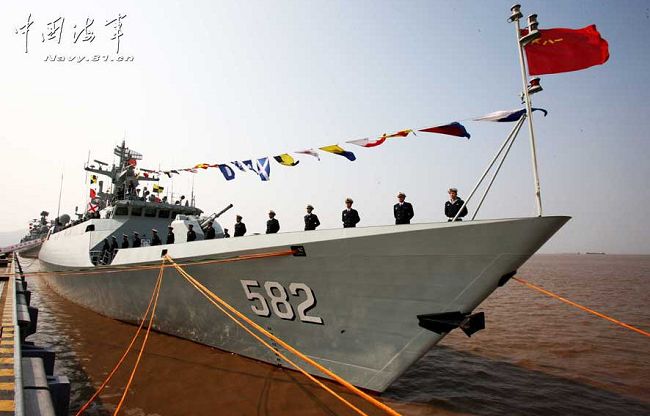 【盤點】中國海軍一年入列的17艘軍艦