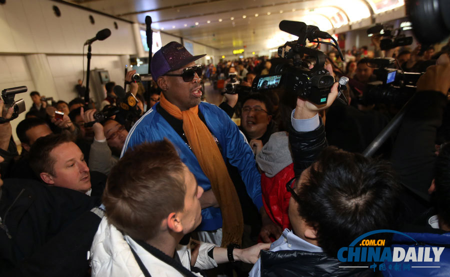 羅德曼結束8天訪朝行程 抵達北京轉(zhuǎn)機回國