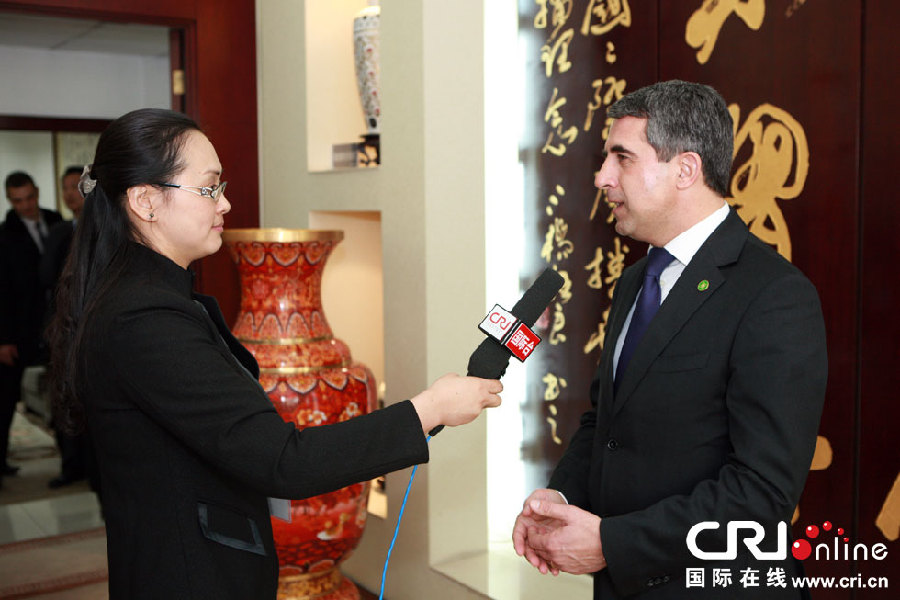 中國國際廣播電臺臺長王庚年獲頒保加利亞總統特別榮譽勛章