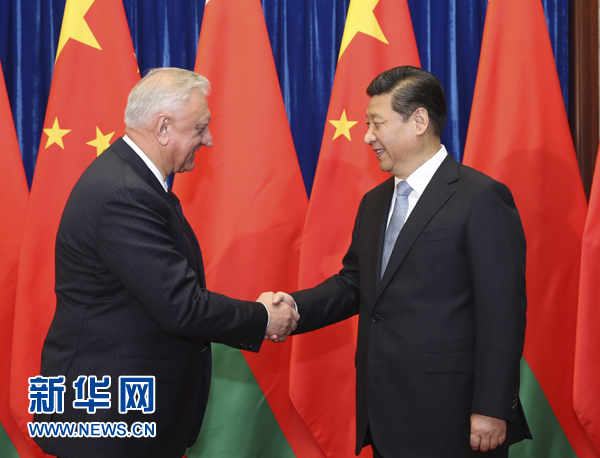 習近平會見白俄羅斯總理米亞斯尼科維奇