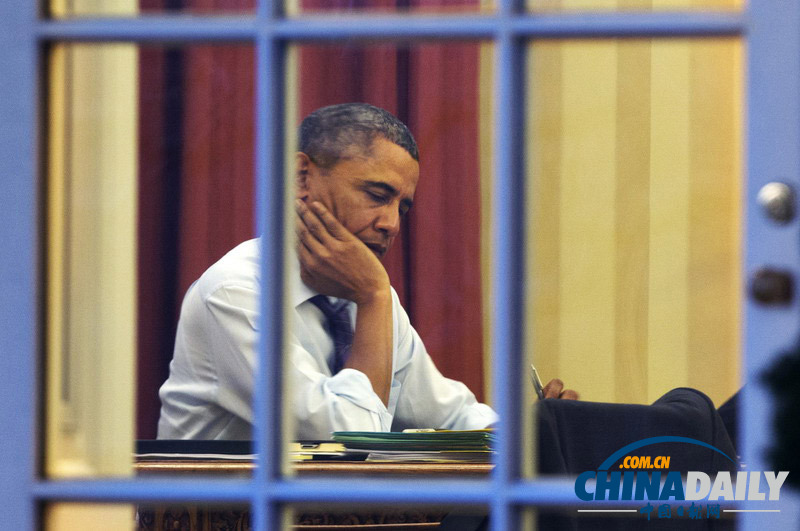 奧巴馬白宮挑燈夜戰(zhàn) 專(zhuān)心籌備國(guó)情咨文講話