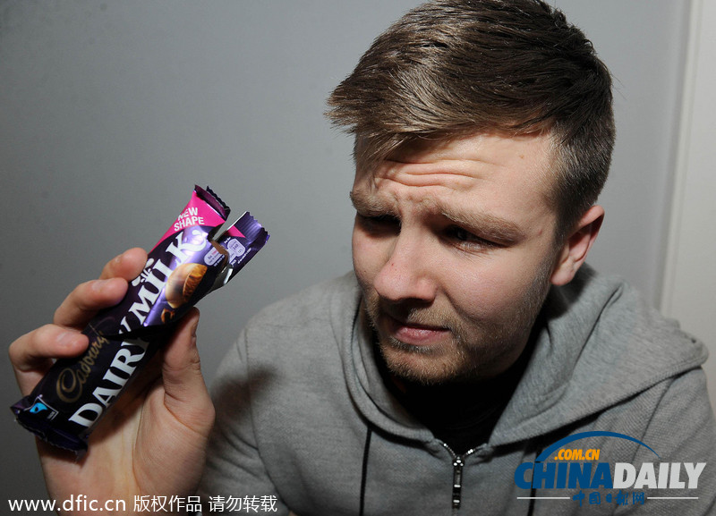 英國大學生巧克力中吃出完整大黃蜂尸體