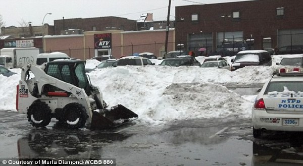 紐約孕婦停車場被鏟雪車撞死　醫生剖腹救活胎兒