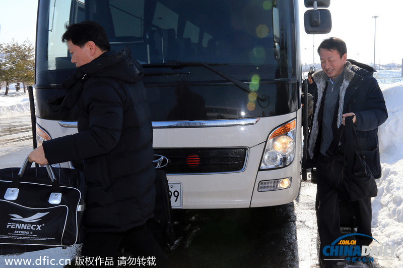 韓“先遣部隊”赴朝 為離散家屬團聚活動做準備