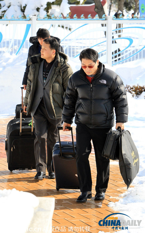 韓“先遣部隊”赴朝 為離散家屬團聚活動做準備