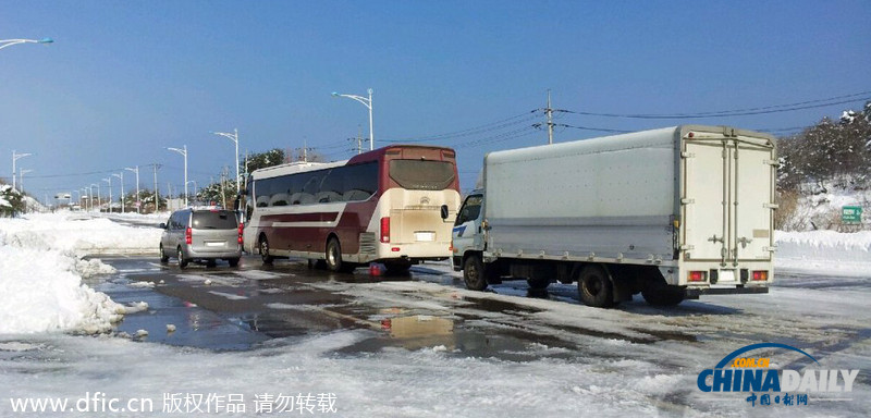 韓“先遣部隊”赴朝 為離散家屬團聚活動做準備