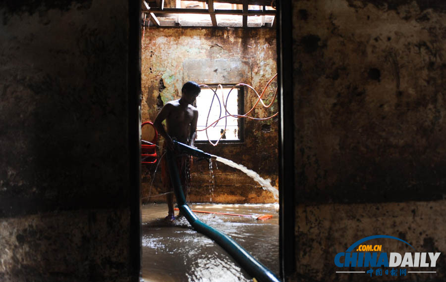 一周看天下:廖凡擒“熊”