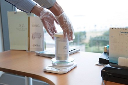 頭發和骨灰結合變成鉆石，讓愛不磨滅