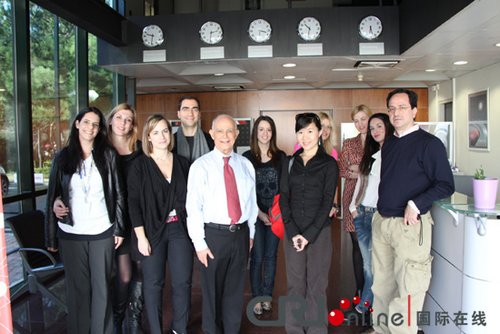 希臘青年危機(jī)中謀發(fā)展 年輕人學(xué)中文欲出國(guó)工作