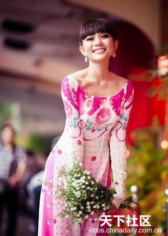 越南街頭時(shí)髦女孩甜美賽川妹子