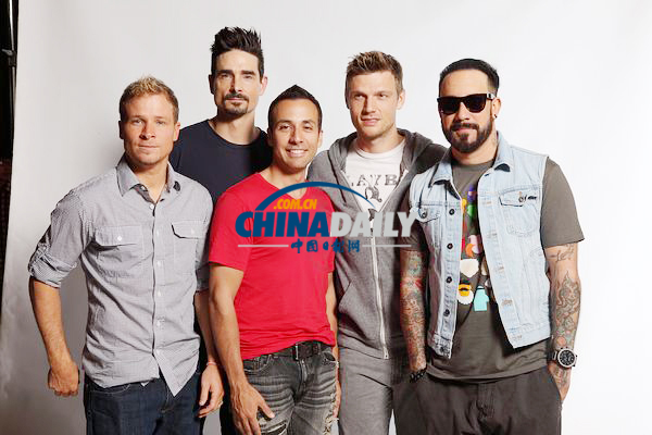 中國(guó)日?qǐng)?bào)網(wǎng)獨(dú)家寫真：后街男孩抵京準(zhǔn)備開唱 五子拼帥