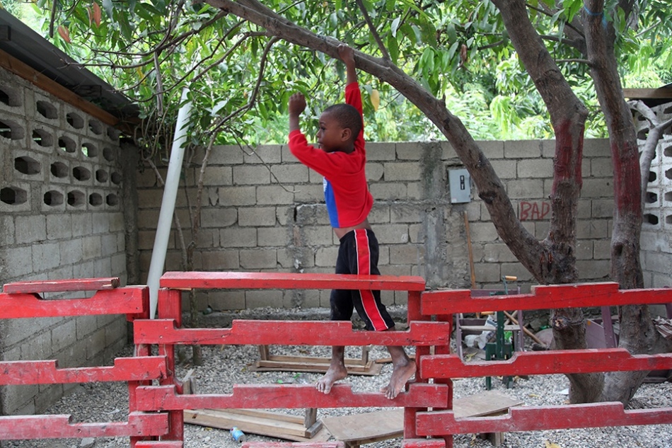 海地太子港孤兒院紀(jì)實【組圖】