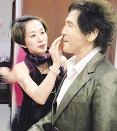 吳奇隆劉詩詩17歲之差 港臺大叔都愛找內(nèi)地嫩妻？