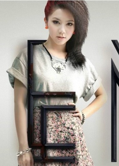 鄧紫棋9款長發盡顯搞怪個性